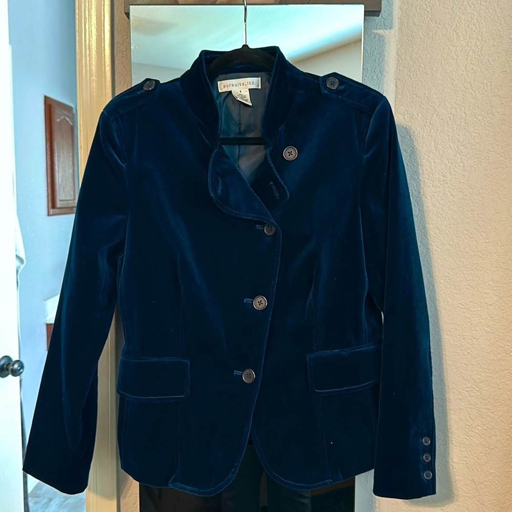 Pursuits Ltd Velvet military style blazer